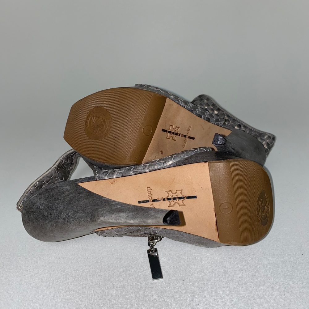DOLCE VITA Leather Heels - Picture 6 of 6